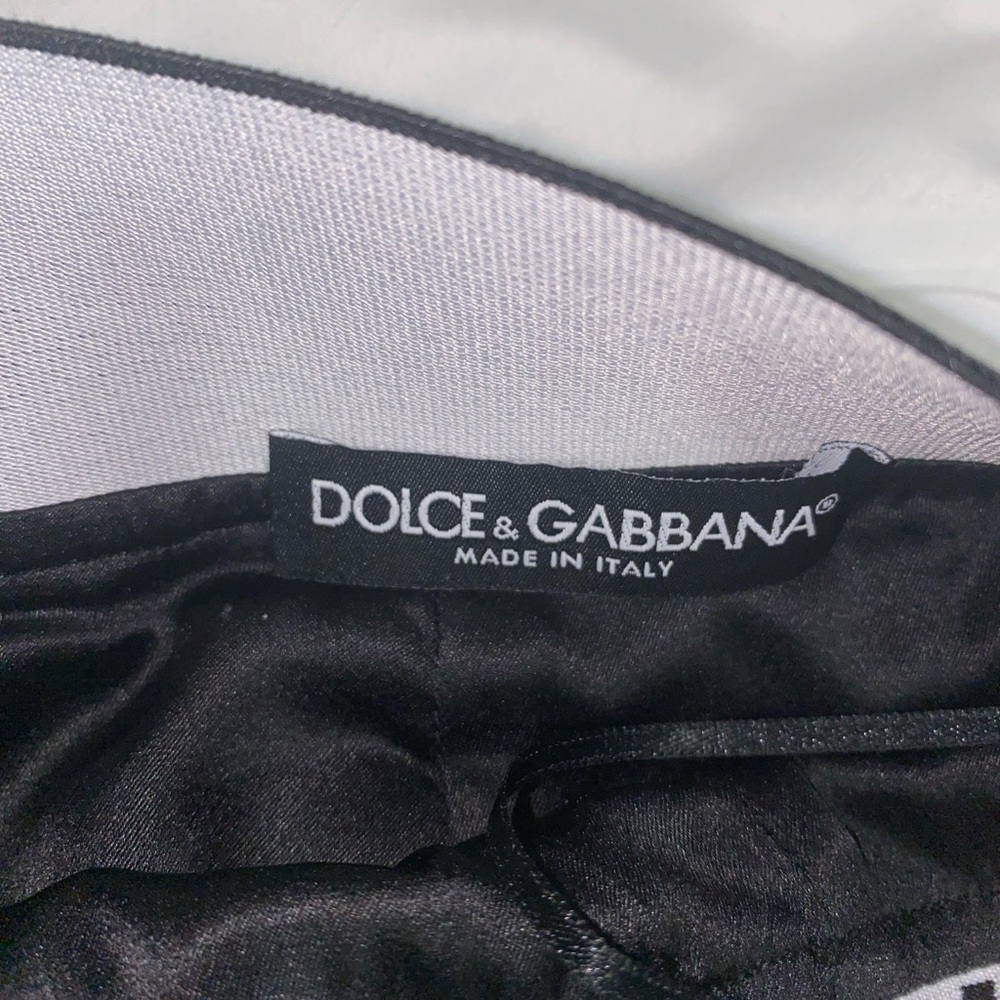 Dolce & Gabbana Black Floral Pencil Skirt - Picture 3 of 3
